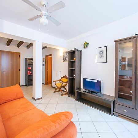 Casa Azzurra 150Mt From Lake - Happy Rentals ริวาเดลการ์ดา ภายนอก รูปภาพ